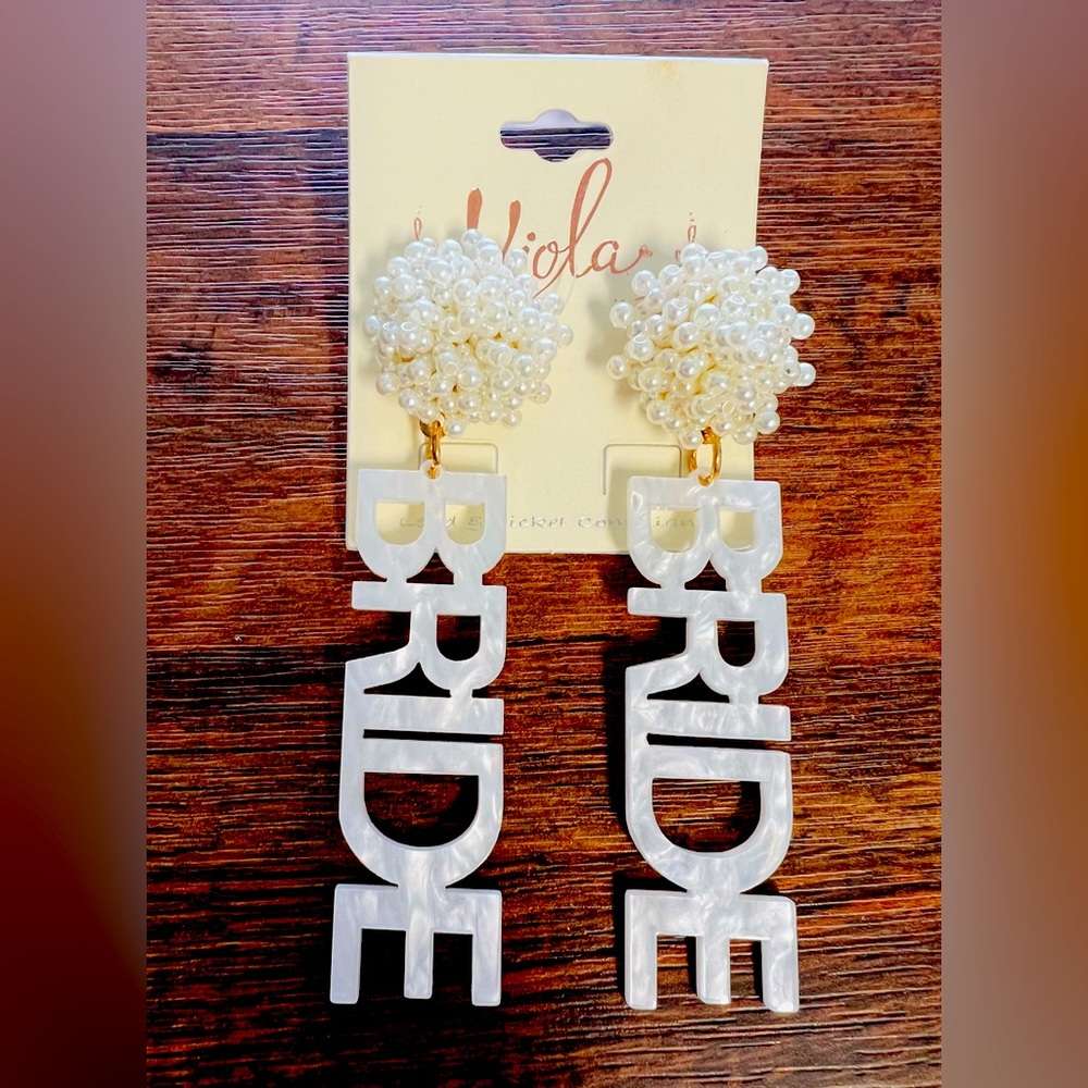 NEW Bride earrings 👰‍♀️